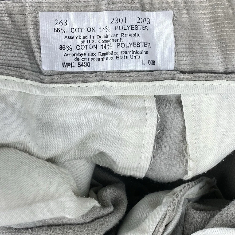 Eddie Bauer Men's Corduroy Pants Pleated 31‎ Brown 80's hipster wide leg Vintage